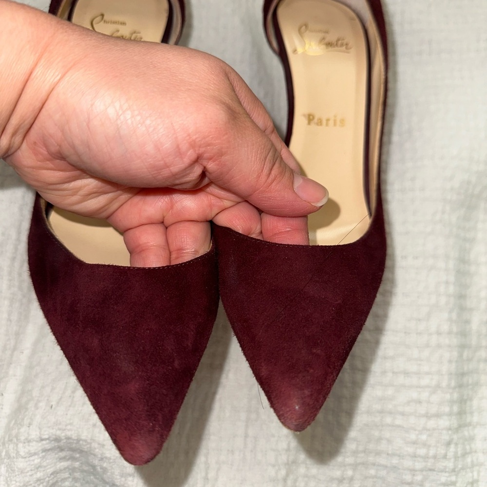 Burgandy suede worn 2x size 38